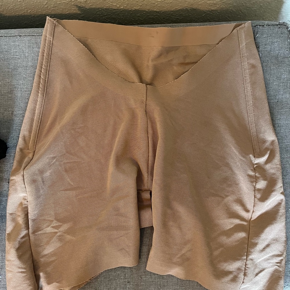 Skims low back shorts